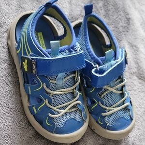 Blue oshkosh Kids Water Sandles